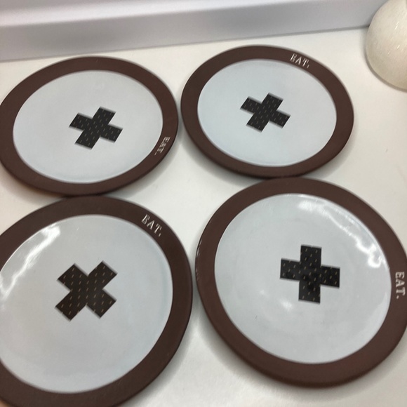 Set Of 4 Rae Dunn Chocolate Line Swiss Dot Boutique Collection Dessert Plates - Picture 1 of 10